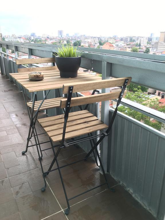 New Central Roof Top View Bucarest Extérieur photo