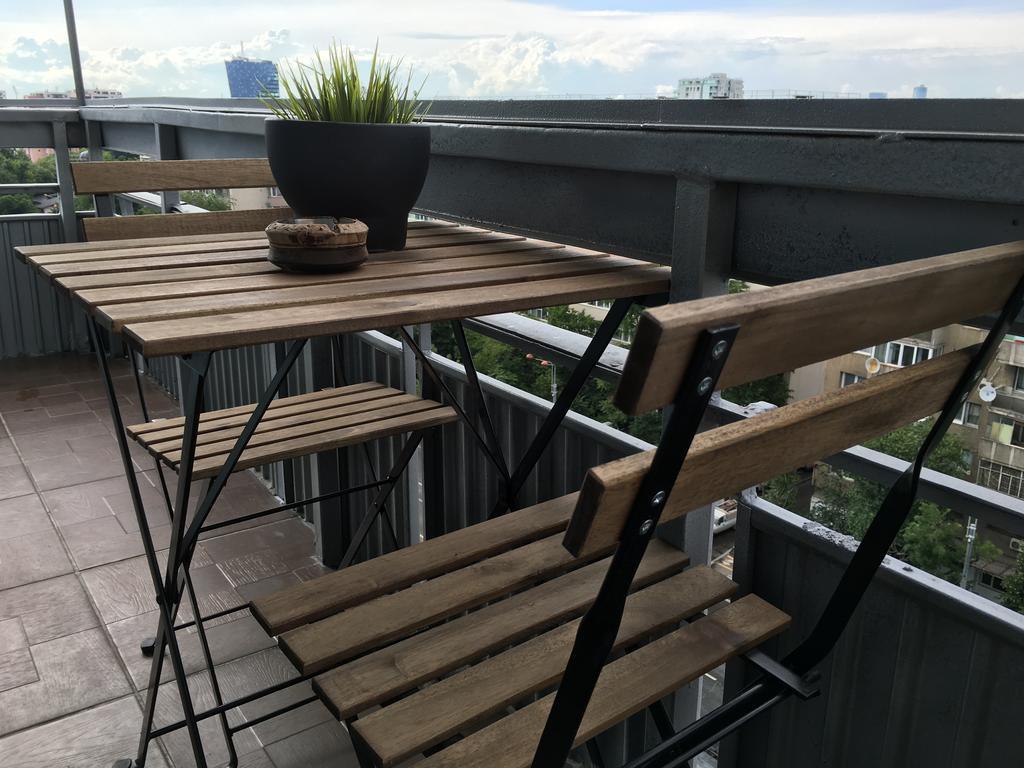 New Central Roof Top View Bucarest Extérieur photo